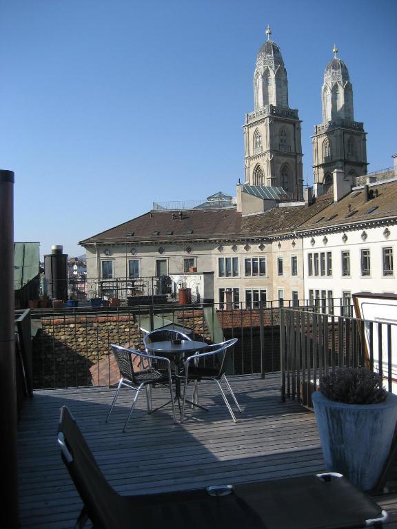 Design mit Dachterrasse und Klimaanlage